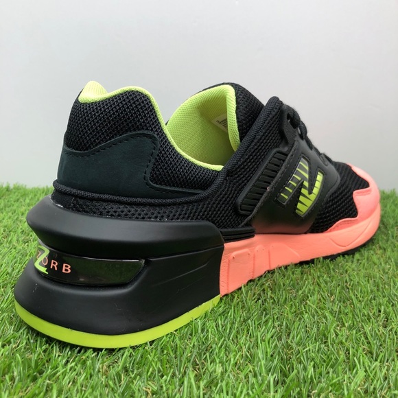 Kawhi Leonard x New Balance 997S - Picture 9 of 15